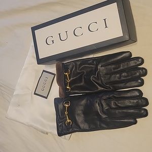 Gucci leather gloves